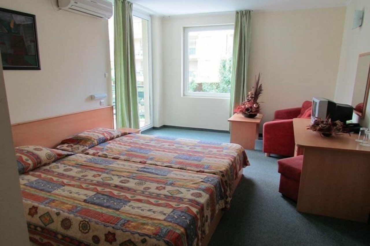 סאני ביץ' Family Hotel Aurelia מראה חיצוני תמונה