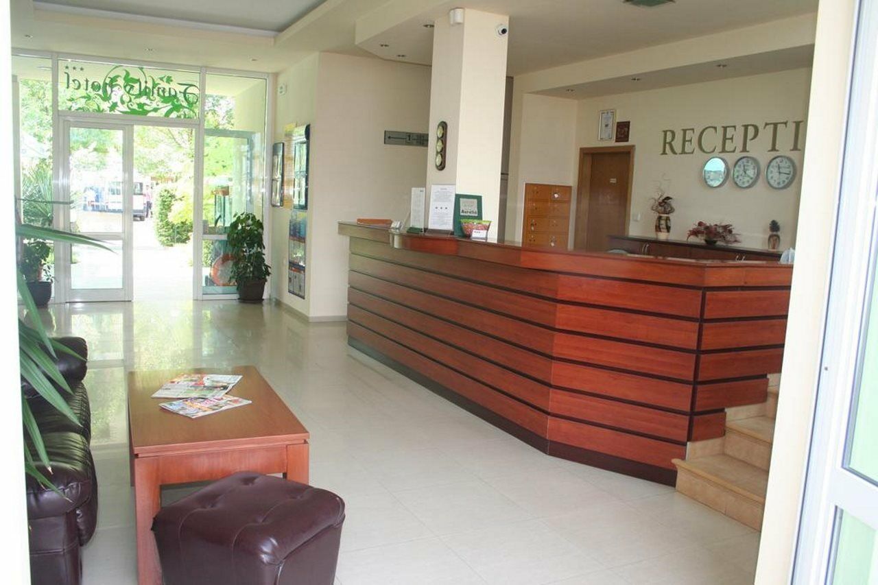סאני ביץ' Family Hotel Aurelia מראה חיצוני תמונה