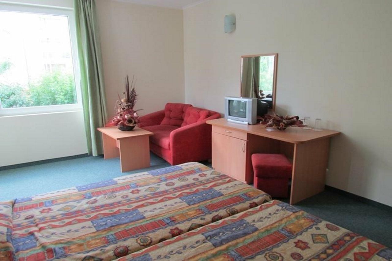 סאני ביץ' Family Hotel Aurelia מראה חיצוני תמונה